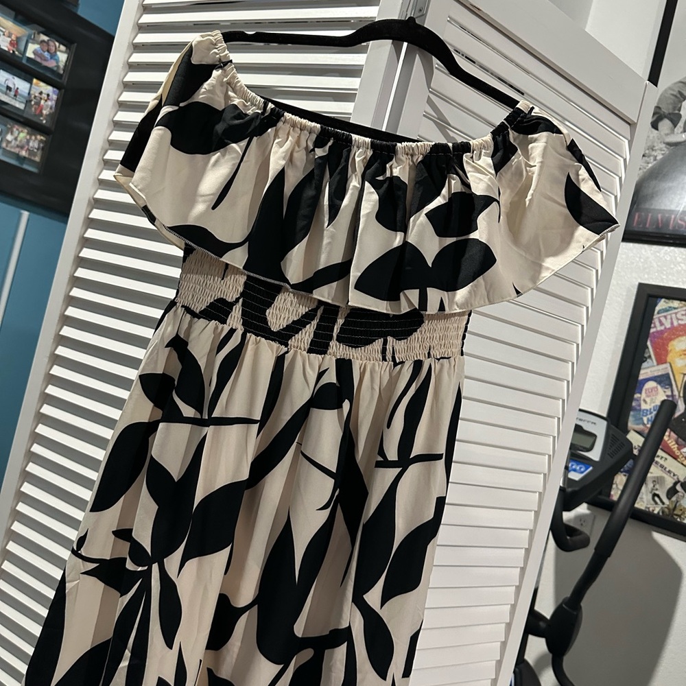 SHEIN Black and Cream Floral Maxi Dress
